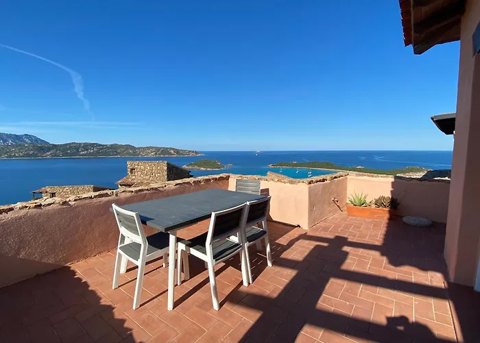 Apartament Seagarden Vista Mare Con Giardino Privato Capo Coda Cavallo